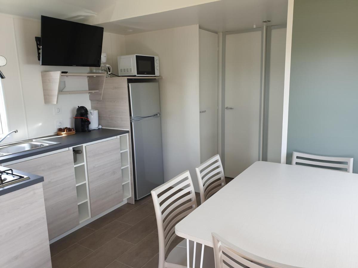Le Clos Tranquille Hotel Gonneville-en-Auge ภายนอก รูปภาพ