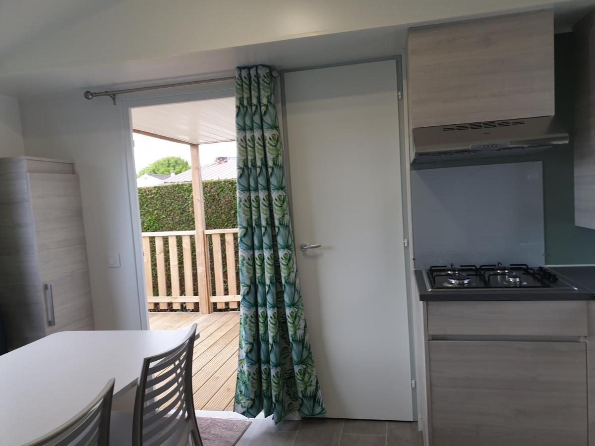 Le Clos Tranquille Hotel Gonneville-en-Auge ภายนอก รูปภาพ
