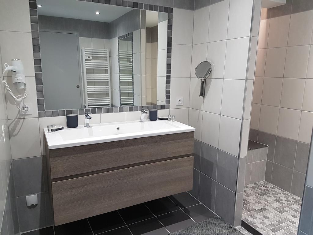 Le Clos Tranquille Hotel Gonneville-en-Auge ภายนอก รูปภาพ
